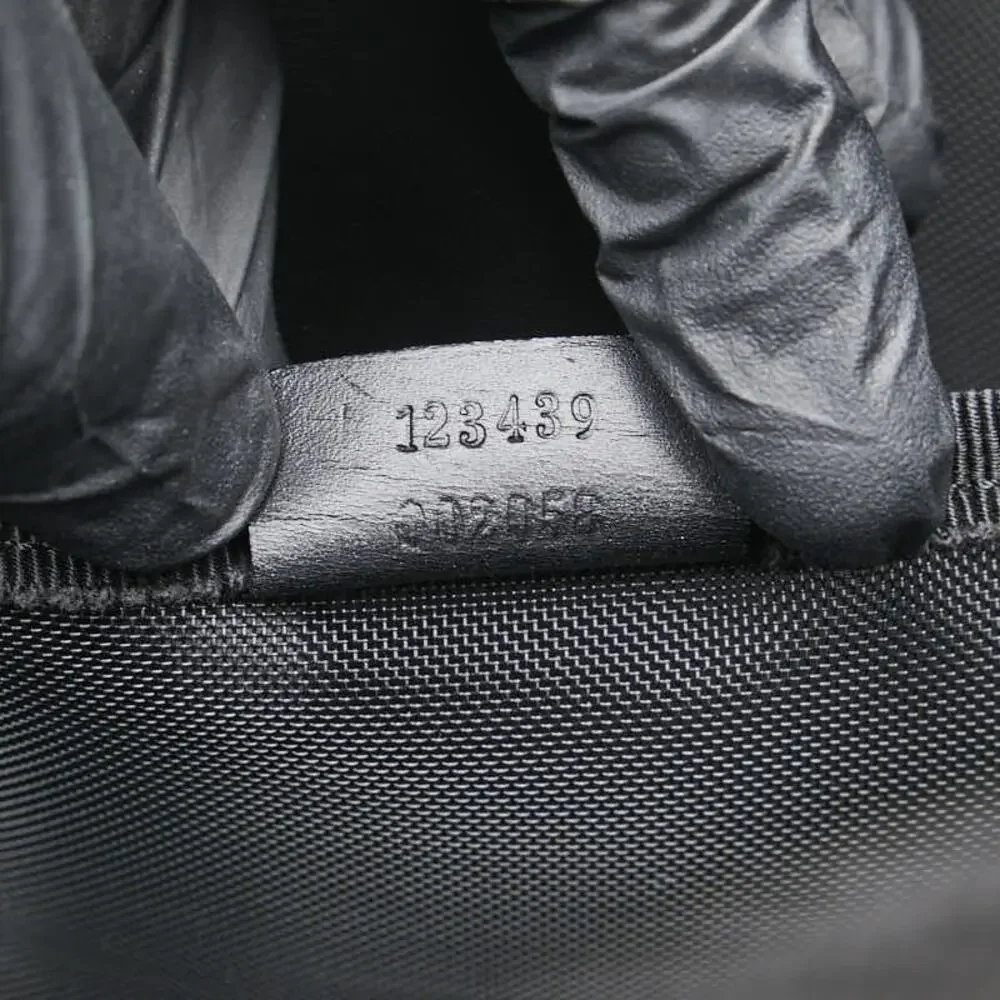 Gucci G Logo Tote Black